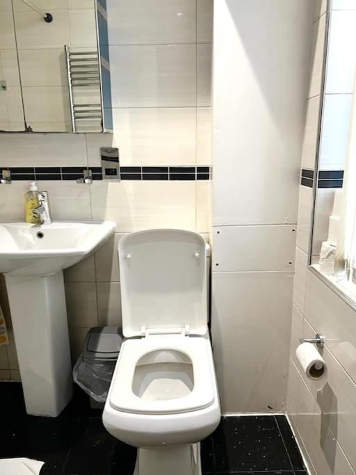 Comfortable Studio Flat Near Central London Eksteriør billede