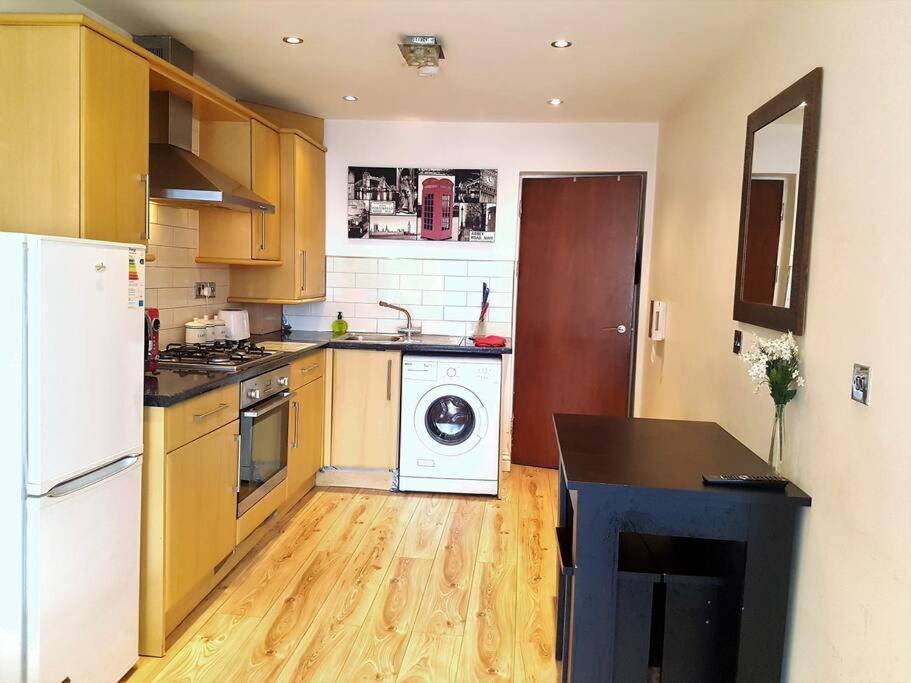 Comfortable Studio Flat Near Central London Eksteriør billede