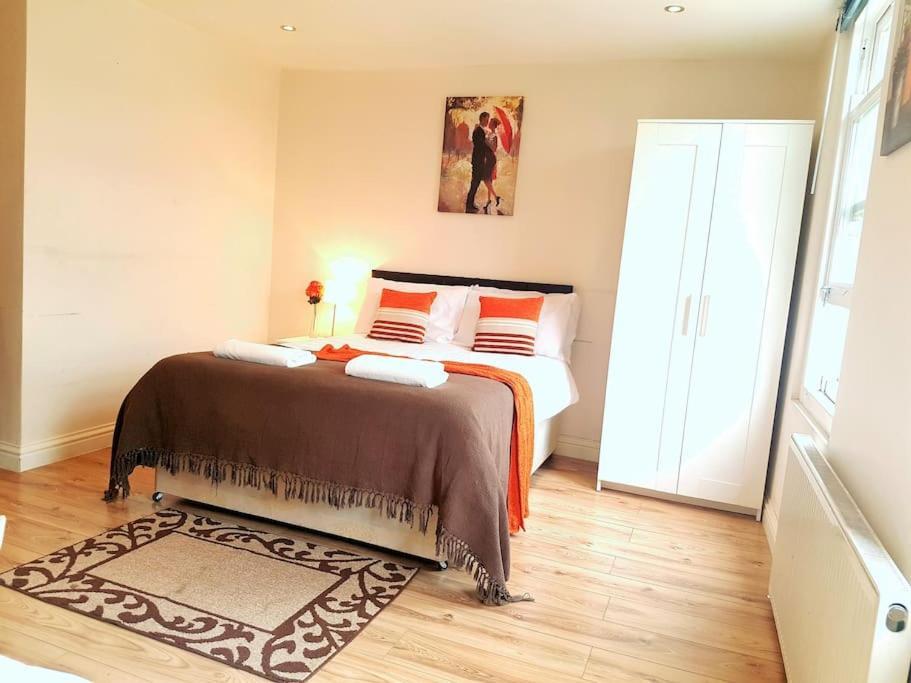 Comfortable Studio Flat Near Central London Eksteriør billede